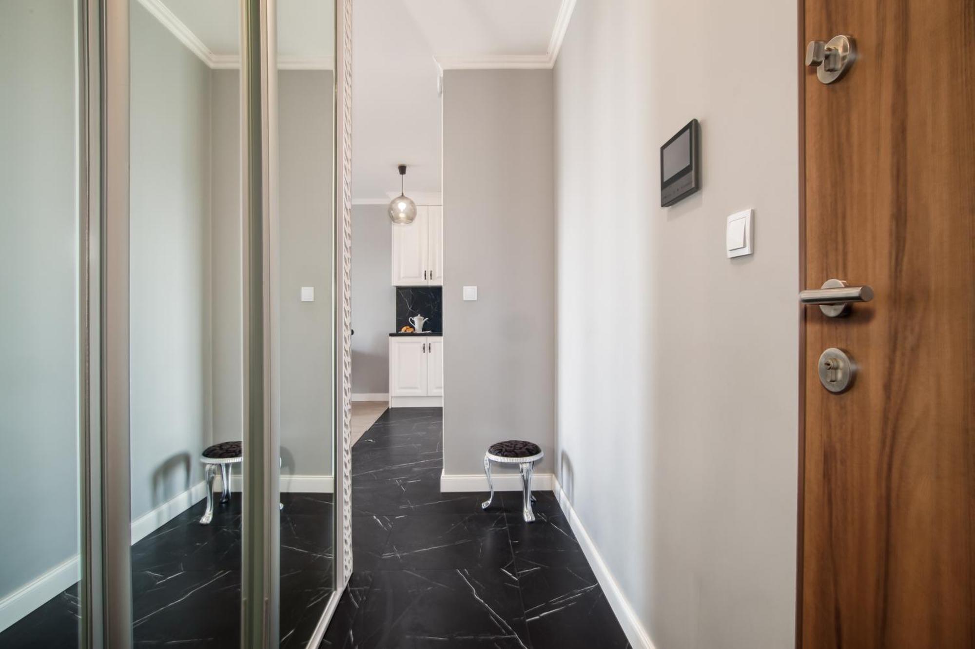 M&J Apartments - Bastion Walowa Гданск Екстериор снимка